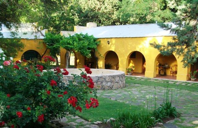 Hotel De Montana Estancia Nina Paula Nono Bagian luar foto